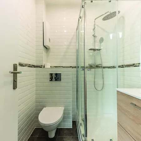 All Equipped Rue Poissoniere 35 Sqm Paris
